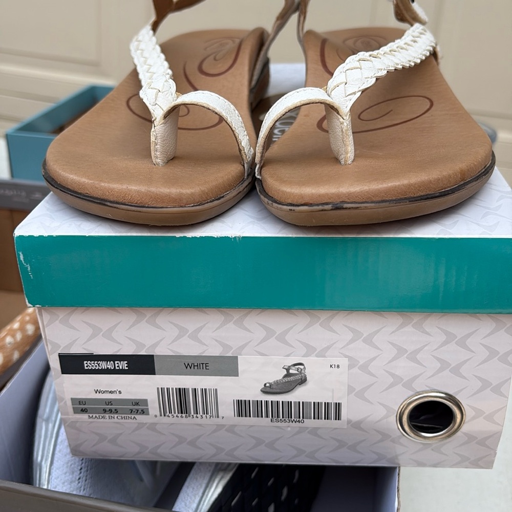 Atrex sz40 leather sandals
